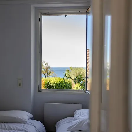 Provencal Mas By The Sea 빌라